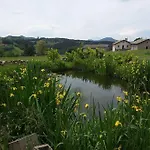Bed & Breakfast Romantique, Le Suc Du Pommier 3*